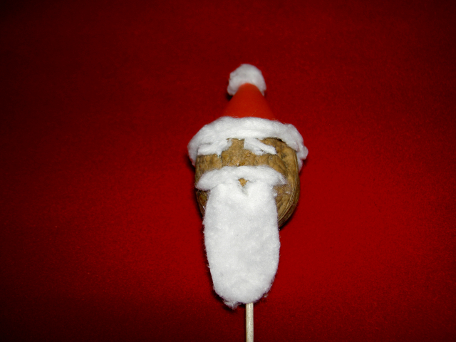 Nikolaus aus Apfel und Walnuss basteln - Bastelanleitung für Kinder ...